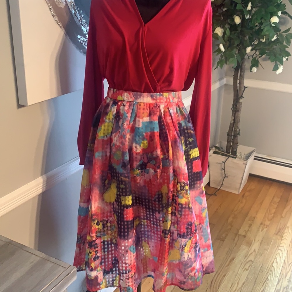 NWOT Pink 🌸🌸🌺Colorful Pattern Maxi Skirt - Picture 3 of 10
